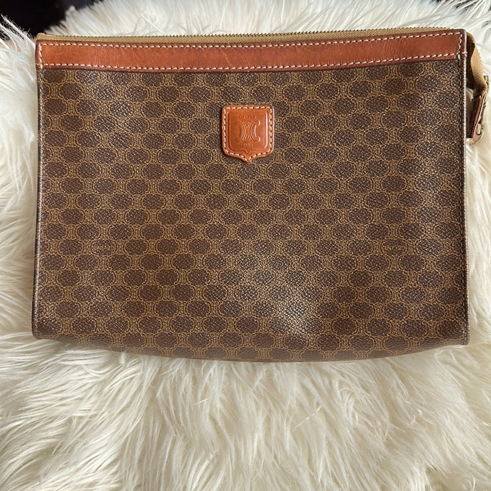 EUC VTG Celine pouch